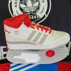 Size 13- Mens Adidas OG Forum Mid