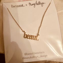 New! Beaut & Co Gold Necklace With Beaut In Package Never Ised