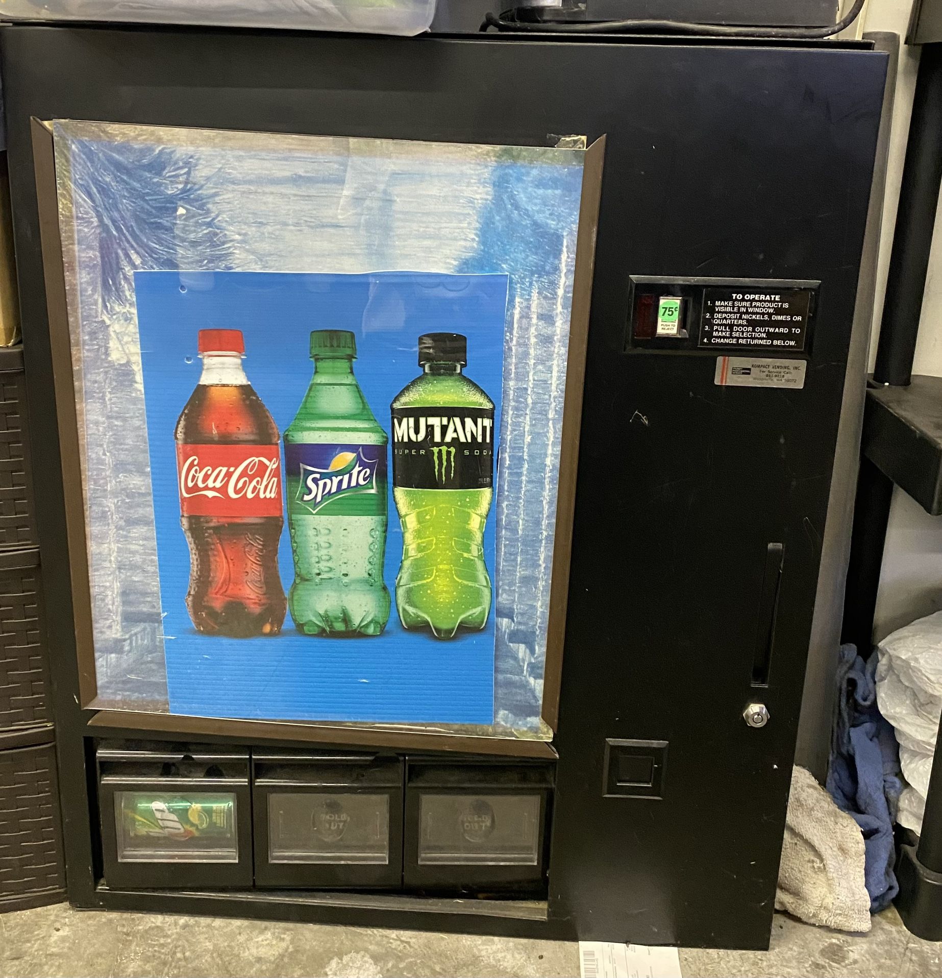 Vintage Soda vending machine Coke Cans