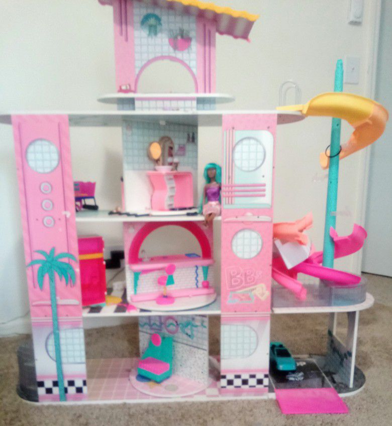 Gently Used LOL Doll House 