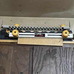 Sears Craftsman Dovetail Fixture