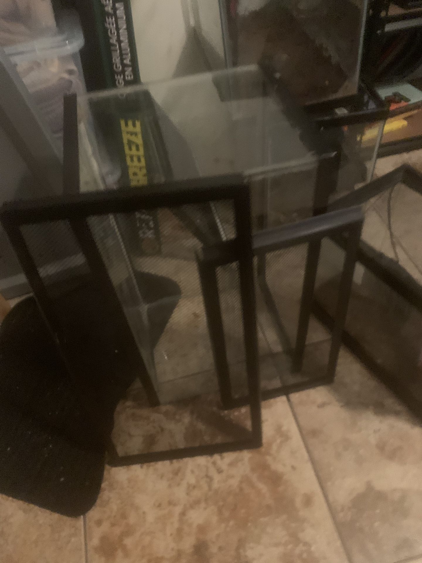 Fish Tanks 10 Gal W/tops 