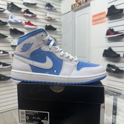 Jordan 1 $190 Size 7,7.5,8,85,9,9.5,10,10.5,11,11.5,12,13