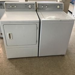 Amana Washer And Dryer Set 
