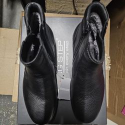 Boots For Men, Size 41 New Boots . Pick Up Only Cash.
