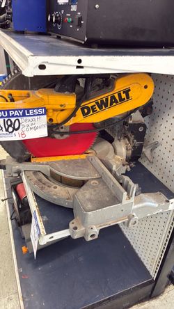 DeWalt Compound Miter Saw