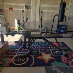 Weider 300lb Weight Set With Rack And Bench