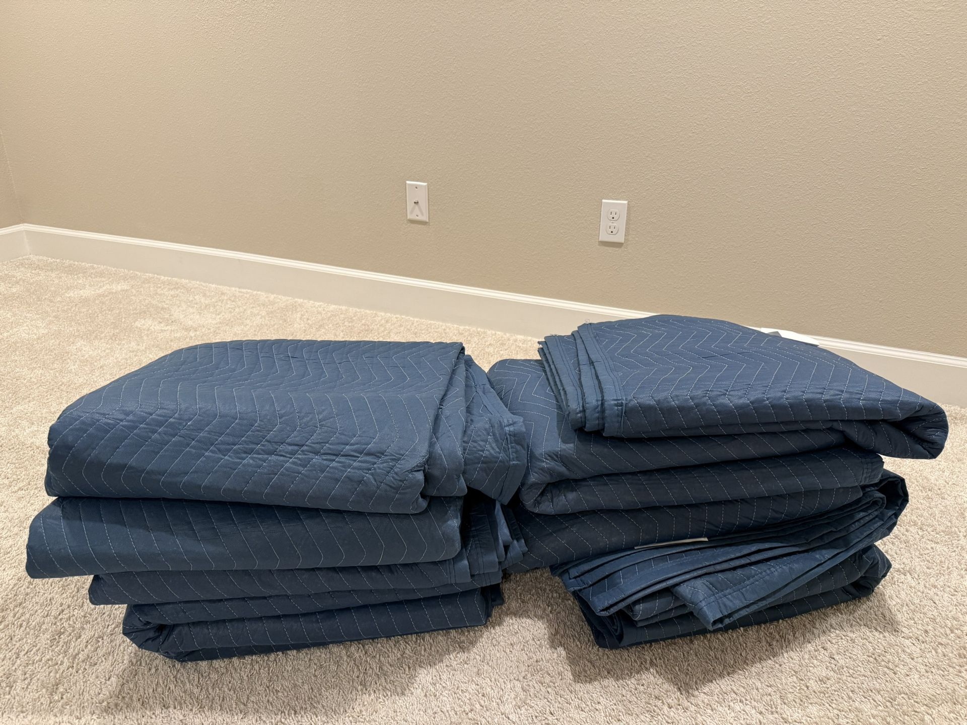 10 72”x80” Moving Blankets