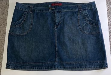 Women’s YMI Jeans Skirt Size 2XL $25 OBO