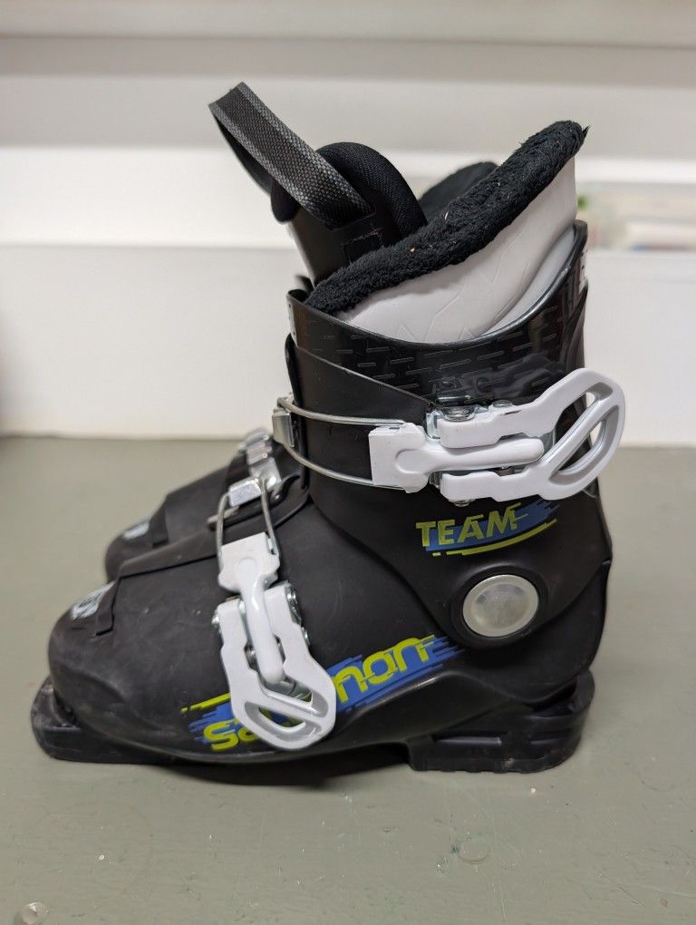 Salomon Team T2 Kids Ski Boots - Black/Teal - Beginner/Youth 2-Buckle - Size 11K MP 18/19