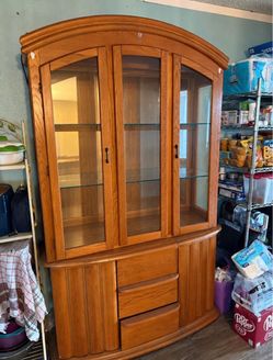 Solid Oak China Hutch / Display Cabinet With Glass Shelves NEED IT GONE!!