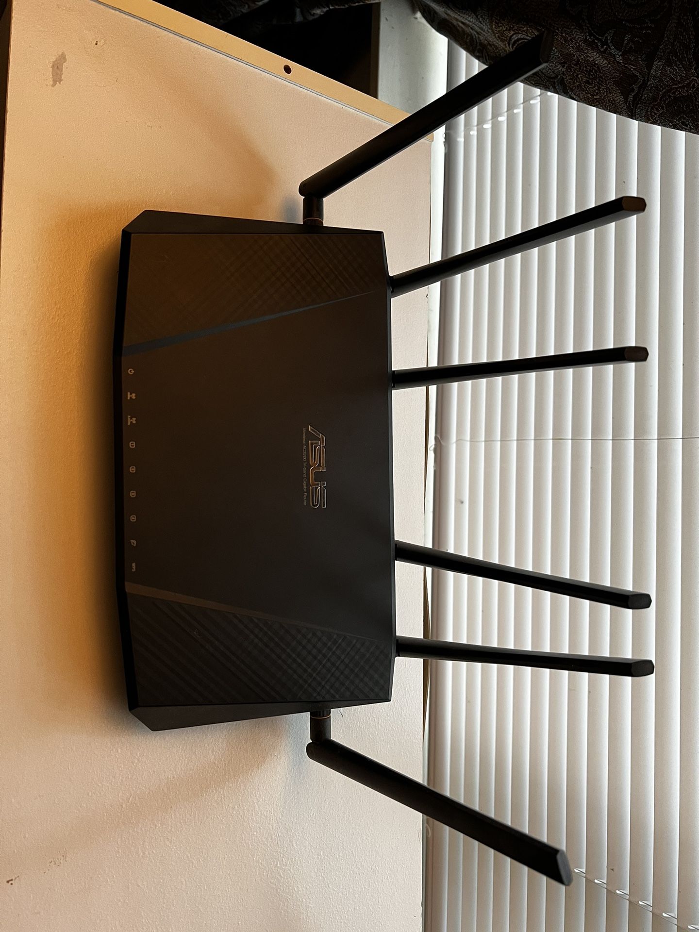 Asus Tri-band Gigabit Router