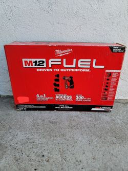 Milwaukee Instalation Drill Driver Brushless Fuel Kit M12