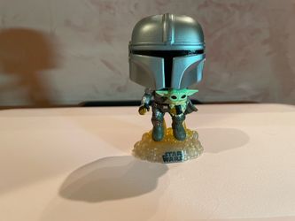 Funko Pop- Mandalorian with Child