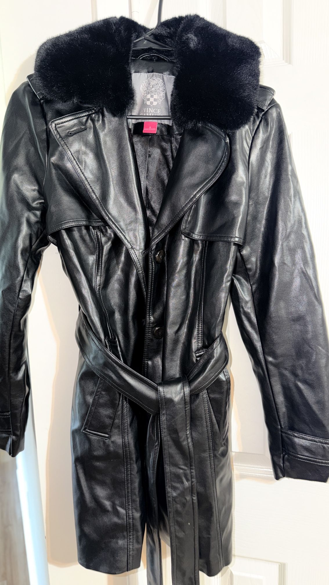 **ACCEPTING OFFERS** Vince Camuto (US) Camuto Faux Fur Collar Leather Black Jacket Size Small