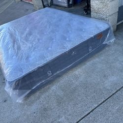 King Koil Otto Queen Size Mattress