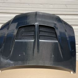 Brand New 2003 2004 2005 Mitsubishi Lancer EVO 8 EVO8 EVO 9 EVO9 VIS Racing VRS Style Carbon Fiber Vented Hood