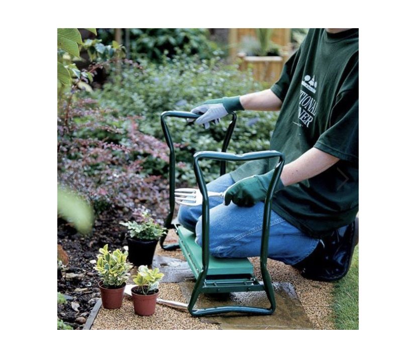 Garden kneeler