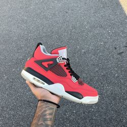 Jordan 4 Toro Bravo Size 13