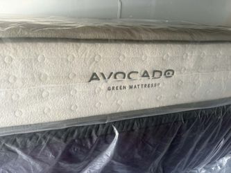 California king Avocado The Green Mattress 