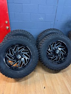 8x170 Ford 20 inch wheels rims tires 35 inch 35x12.50r20
