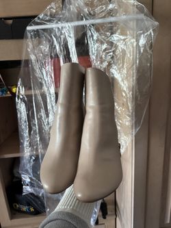 Heel Booties 