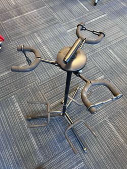 Triple Guitar Stand