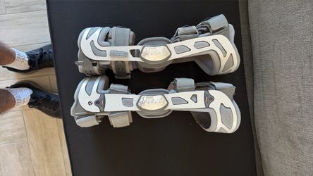 DonJoy Armor Knee Stabilization Brace Pair,  Gray