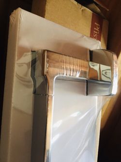 Towel Bar & Robe Hook