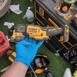 DeWalt 20v Max Atomic Multi Tool