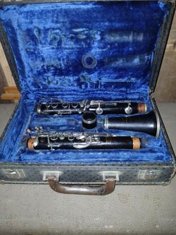 Vintage Selmer Bundy wood Clarinet
