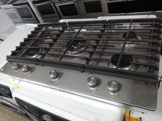 KitchenAid 36" stainless steel 5-burner gas cooktop - Free delivery