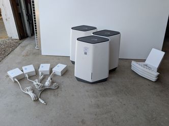 Netgear Orbi Pro WiFi 6 SXR80 3-Pack Mesh System