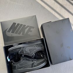 SIZE 11 Men Air Jordan 1 Low x Travis Scott black “Phantom”