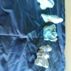 SET OF SMALL ANTIQUE WHAT-NOTS - JAPAN