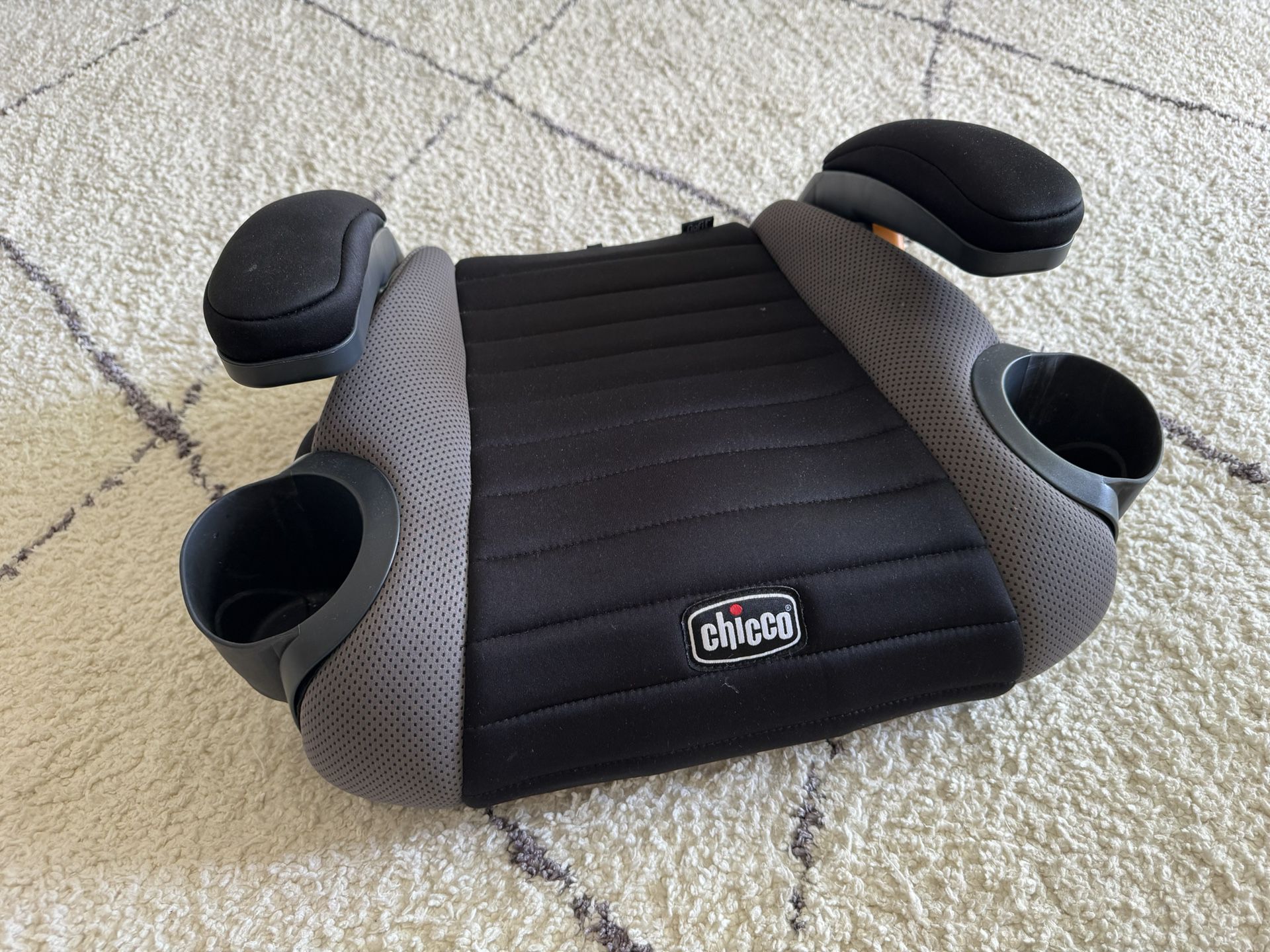 Chicco Go Fit Booster Car Seat