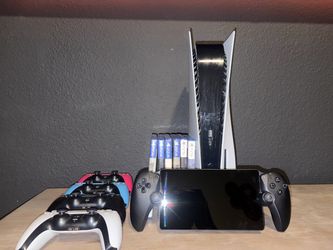 PlayStation 5, PS portal, controllers and games