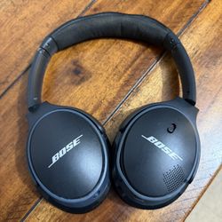 Bluetooth Bose headset