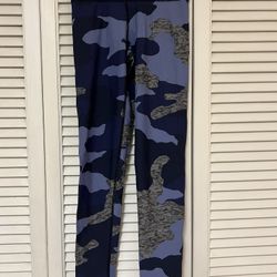 Aerie Chill Play Move Blue Gray Camouflage Leggings - Size XS - VGUC