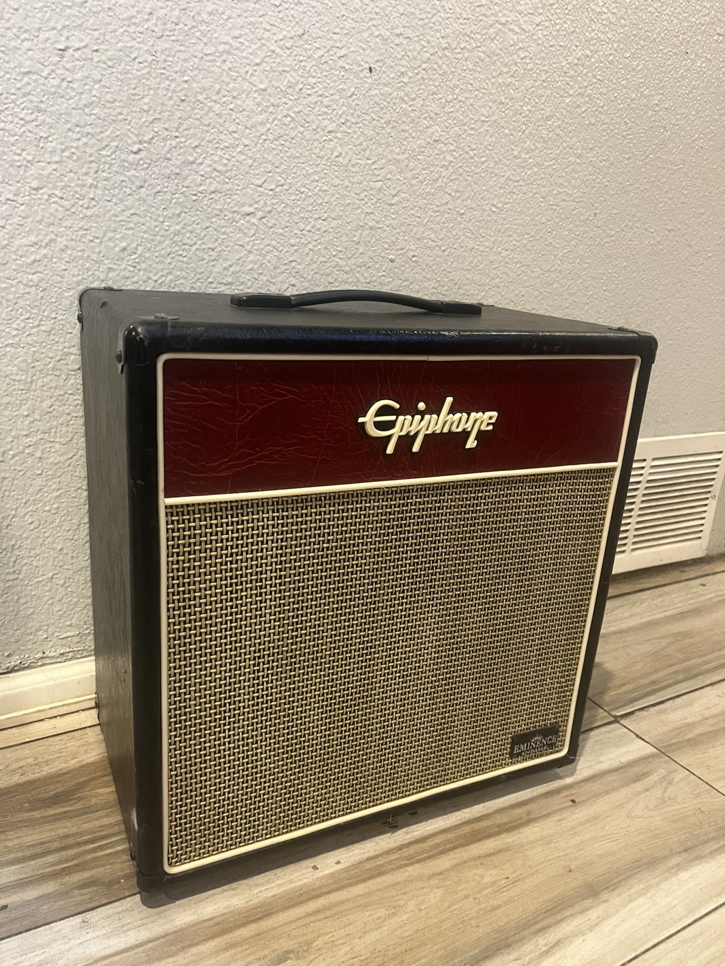 Epiphone Valve Junior amplifier 112 Guitar Speaker Cabinet 1 x 12