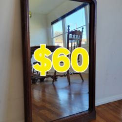 VINTAGE  MIRROR 