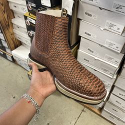 Ankle Boots In Coñac 