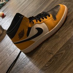 Jordan 1 Taxi Size 11