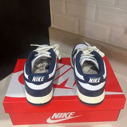 W Nike dunk Low PRM white/midnight navy for Sale in Land O' Lakes, FL -  OfferUp