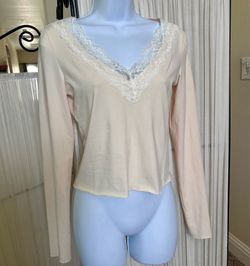 Long Sleeve Cotton Tee with Lace V-Neck