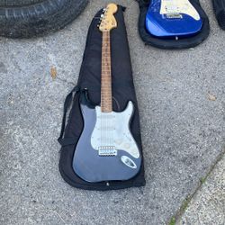 Squier Strat Fender Electric Guitar