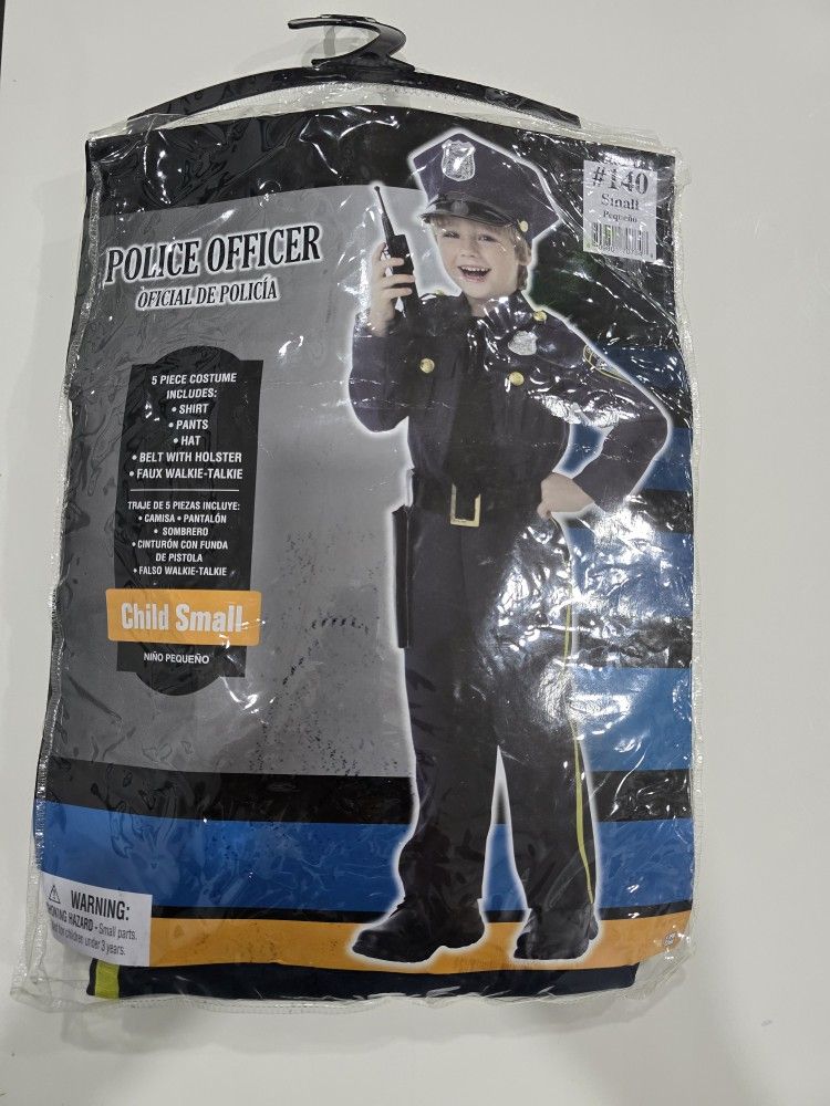 POLICE OFFICER COSTUME