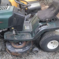 Riding Lawn Mower Runs And Moves 
