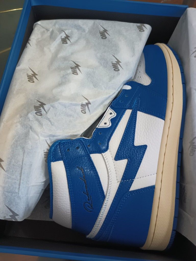 Air Omi Royal/White Size 12