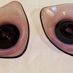PAIR OF VINTAGE VIKING GLASS CANDLE HOLDERS TRIANGLE SHAPE amethyst purple